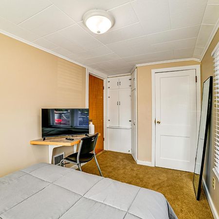 Less Than 2 Mi To Suny Cortland Unit With Private Parking 외부 사진